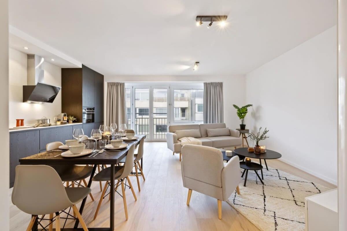 Huswell - Renovated Apartment In The Heart Of Остенде Экстерьер фото