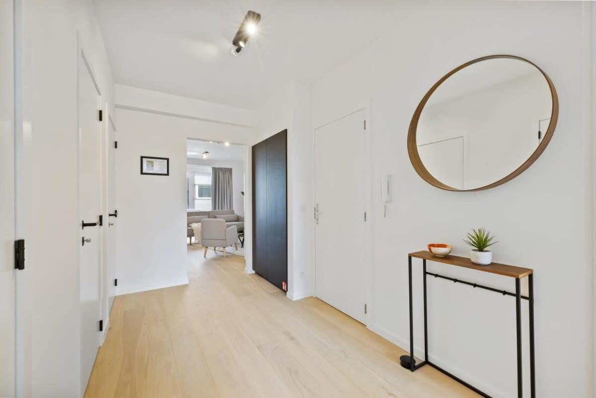 Huswell - Renovated Apartment In The Heart Of Остенде Экстерьер фото