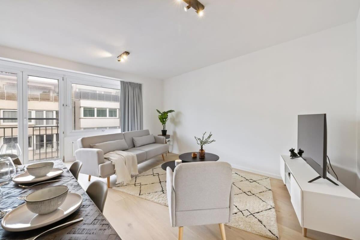 Huswell - Renovated Apartment In The Heart Of Остенде Экстерьер фото