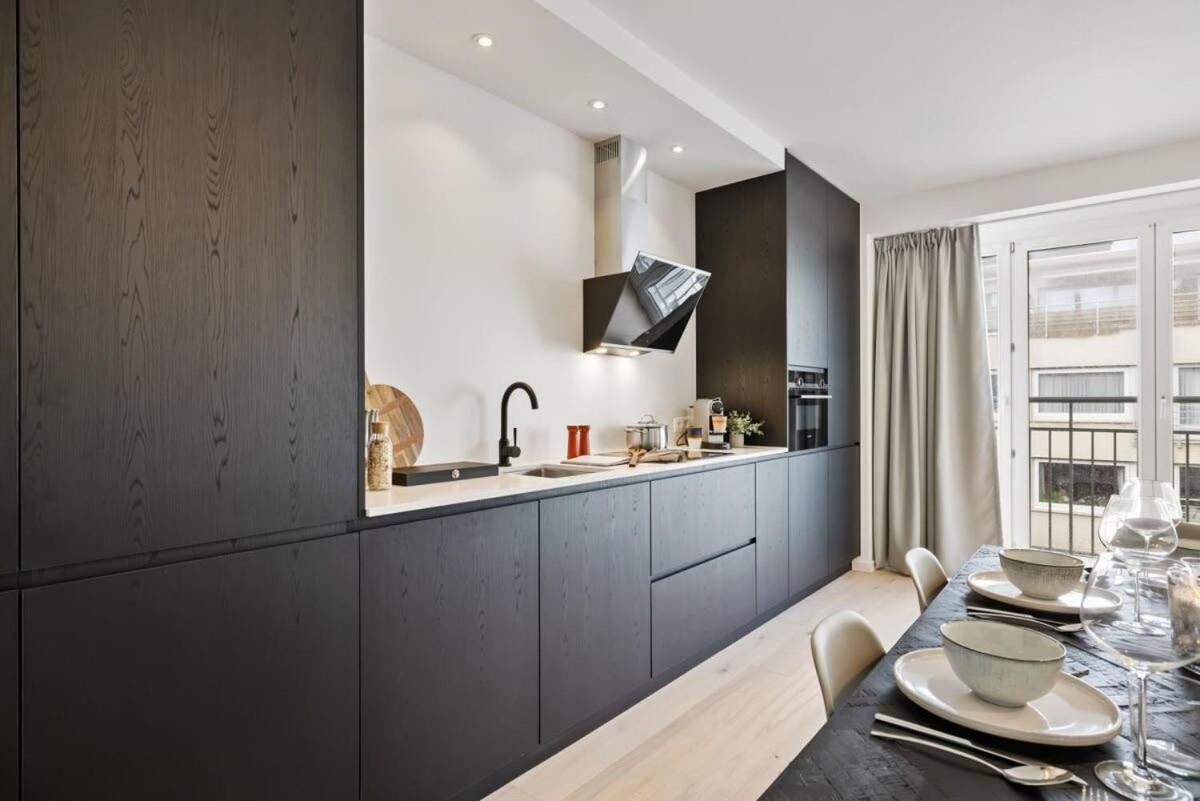 Huswell - Renovated Apartment In The Heart Of Остенде Экстерьер фото